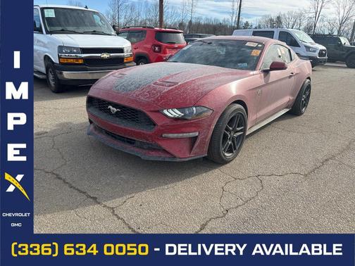 2022 Ford Mustang EcoBoost