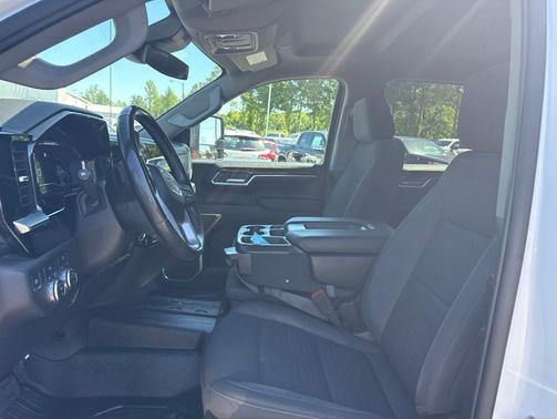 Summit White 2023 GMC Sierra 1500 Elevation