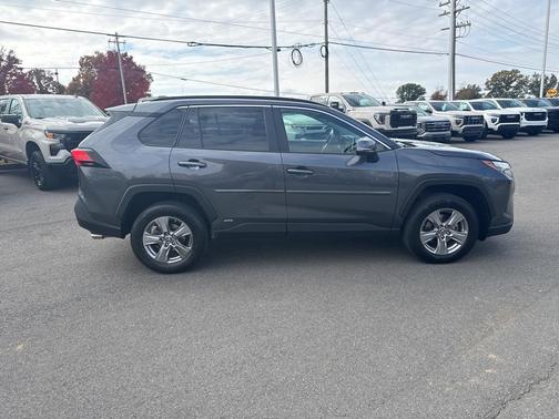 2024 Toyota RAV4 Hybrid LE