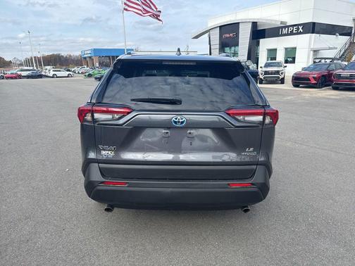 2024 Toyota RAV4 Hybrid LE