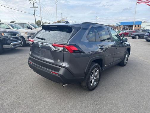 2024 Toyota RAV4 Hybrid LE