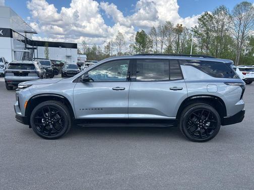 Sterling Gray Metallic 2026 Chevrolet Traverse RS