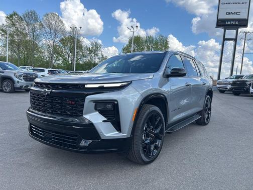 Sterling Gray Metallic 2026 Chevrolet Traverse RS