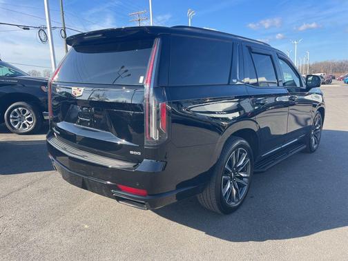 2023 Cadillac Escalade Sport