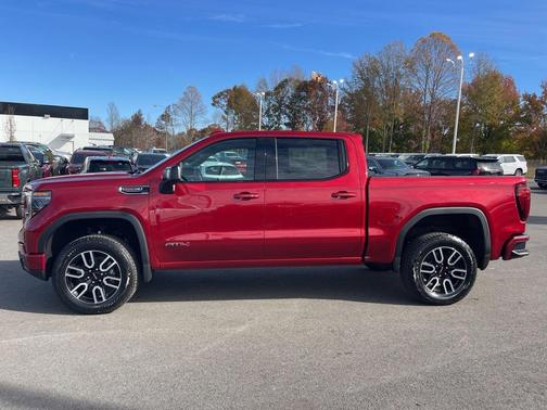 2025 GMC Sierra 1500 AT4