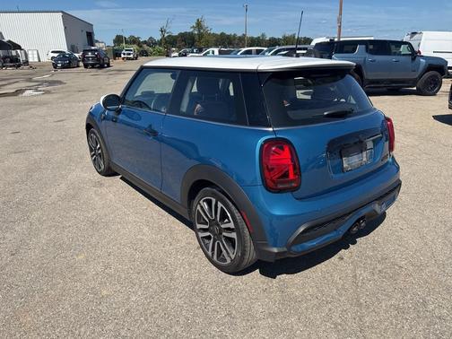 2023 MINI Hardtop Cooper S