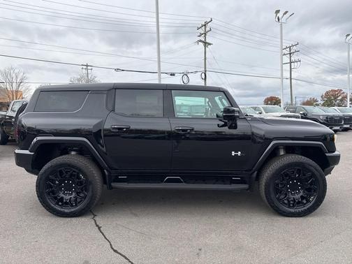 2025 GMC HUMMER EV SUV 2X