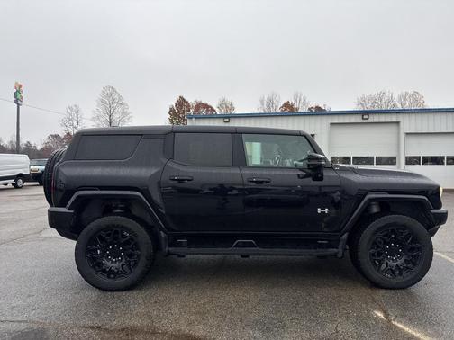 2025 GMC HUMMER EV SUV 2X