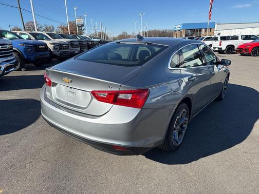2024 Chevrolet Malibu FWD 1LT