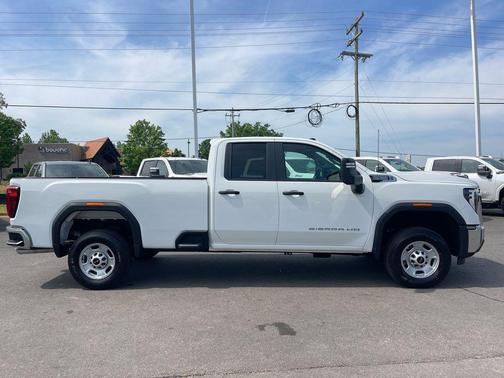 2024 GMC Sierra 2500 Pro