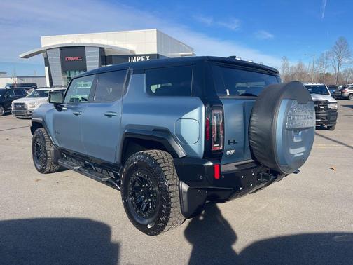 2024 GMC HUMMER EV SUV 3X