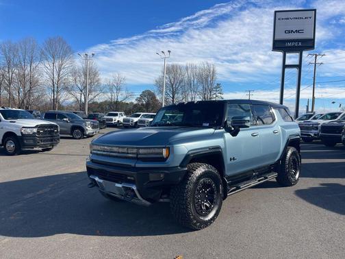 Blue 2024 GMC HUMMER EV SUV 3X