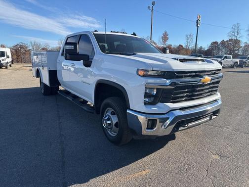 2024 Chevrolet Silverado 3500 LT
