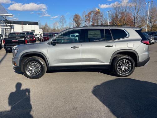 2026 GMC Acadia Elevation FWD