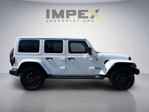 Bright White Clearcoat 2025 Jeep Wrangler 4xe Sahara