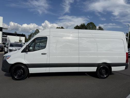 2025 Mercedes-Benz Sprinter 2500 High Roof