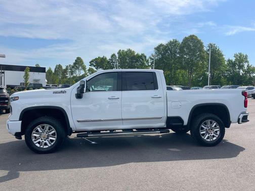 2024 Chevrolet Silverado 2500 High Country