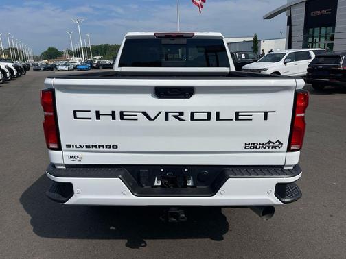 2024 Chevrolet Silverado 2500 High Country