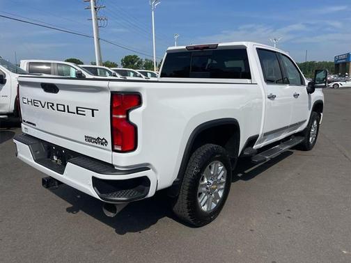 2024 Chevrolet Silverado 2500 High Country