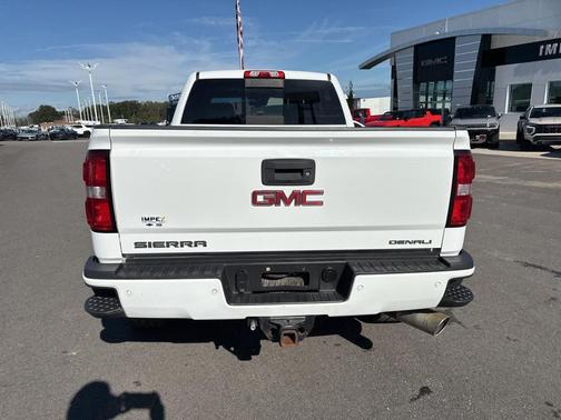 2015 GMC Sierra 2500 Denali