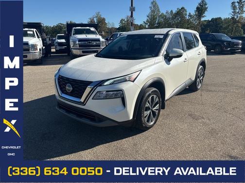 2022 Nissan Rogue SV