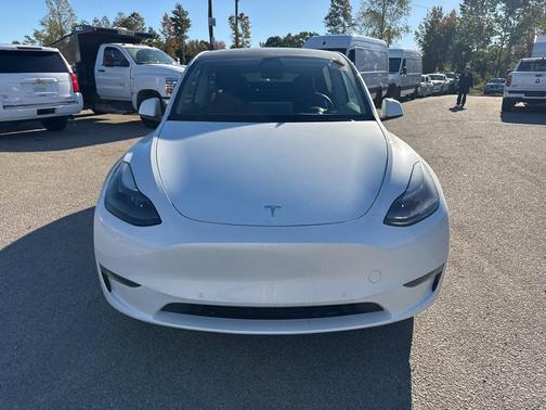 2022 Tesla Model Y Performance Dual Motor All-Wheel Drive