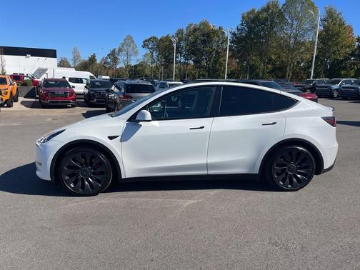 2022 Tesla Model Y Performance Dual Motor All-Wheel Drive