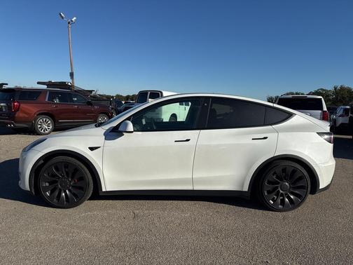 2022 Tesla Model Y Performance Dual Motor All-Wheel Drive