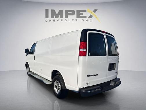 Summit White 2022 GMC Savana 2500 Work Van