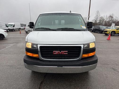 2022 GMC Savana 2500 Work Van