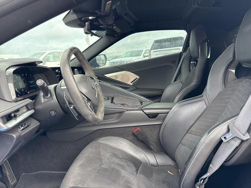 2023 Chevrolet Corvette Stingray w/2LT