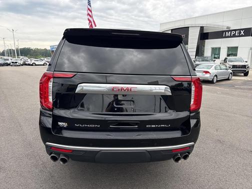 2023 GMC Yukon XL Denali