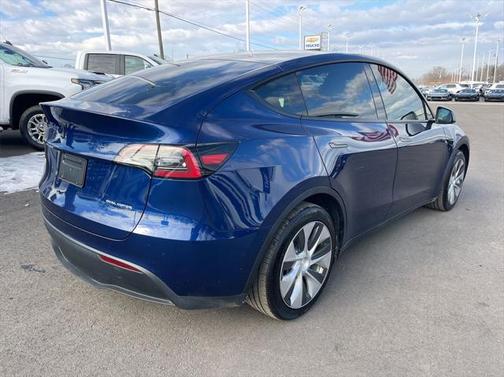 2023 Tesla Model Y Long Range Dual Motor All-Wheel Drive