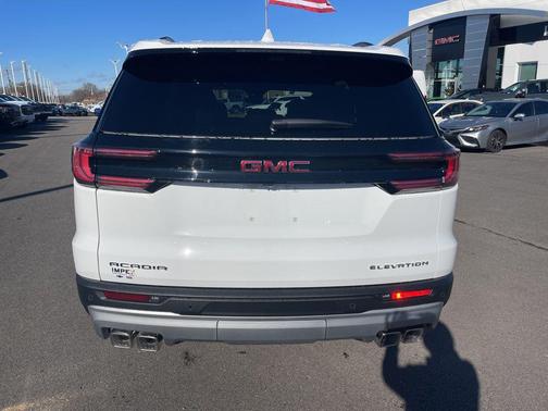 2026 GMC Acadia Elevation FWD