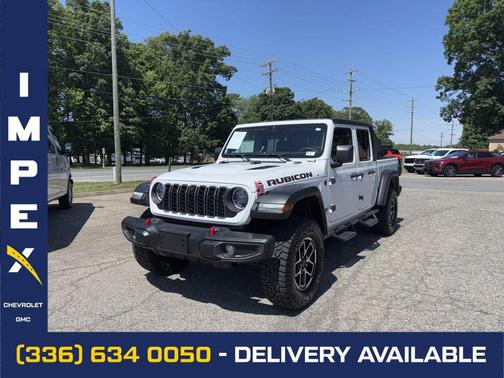 Bright White Clearcoat 2024 Jeep Gladiator Rubicon
