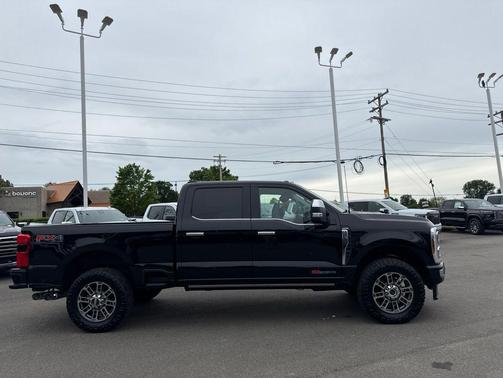 Agate Black Metallic 2024 Ford F-250 XL