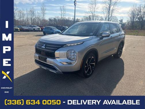 2022 Mitsubishi Outlander SE