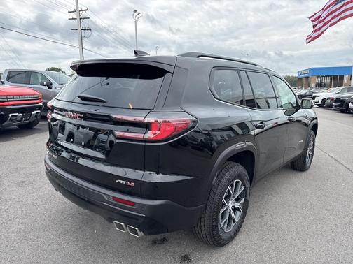 2025 GMC Acadia AWD AT4