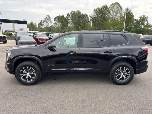 2025 GMC Acadia AWD AT4
