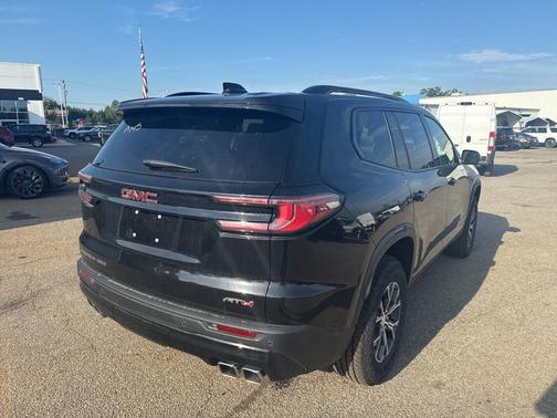 2025 GMC Acadia AWD AT4