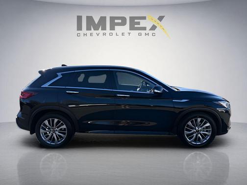 Black Obsidian 2024 INFINITI QX50 LUXE AWD