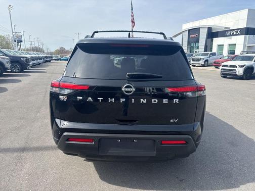 2022 Nissan Pathfinder SV 2WD