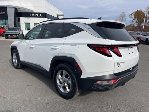 2024 Hyundai TUCSON SEL