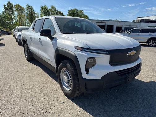 Summit White 2024 Chevrolet Silverado EV Work Truck