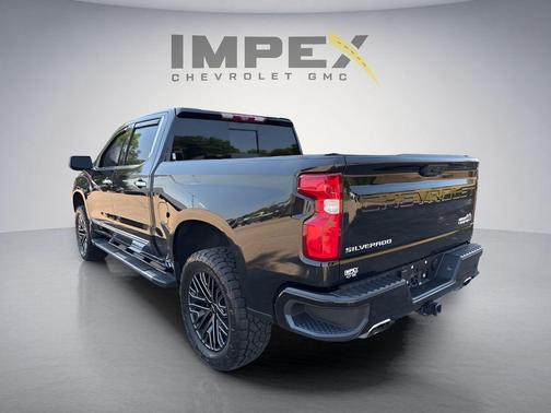 Black 2023 Chevrolet Silverado 1500 High Country