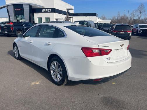 2024 Chevrolet Malibu FWD 1LT