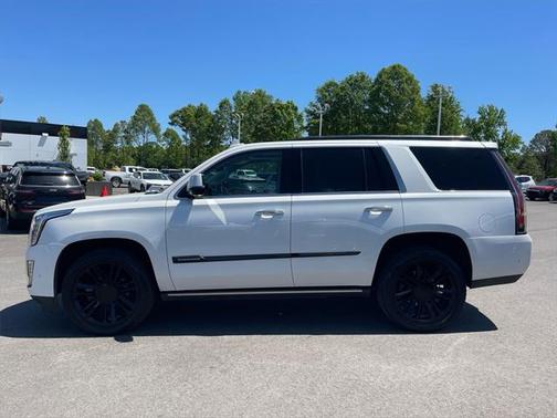 2017 Cadillac Escalade Premium Luxury