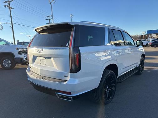 2022 Cadillac Escalade Premium Luxury
