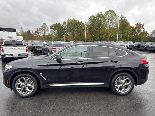 2024 BMW X4 xDrive30i