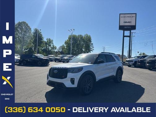 Star White Metallic Tri-Coat 2025 Ford Explorer ST